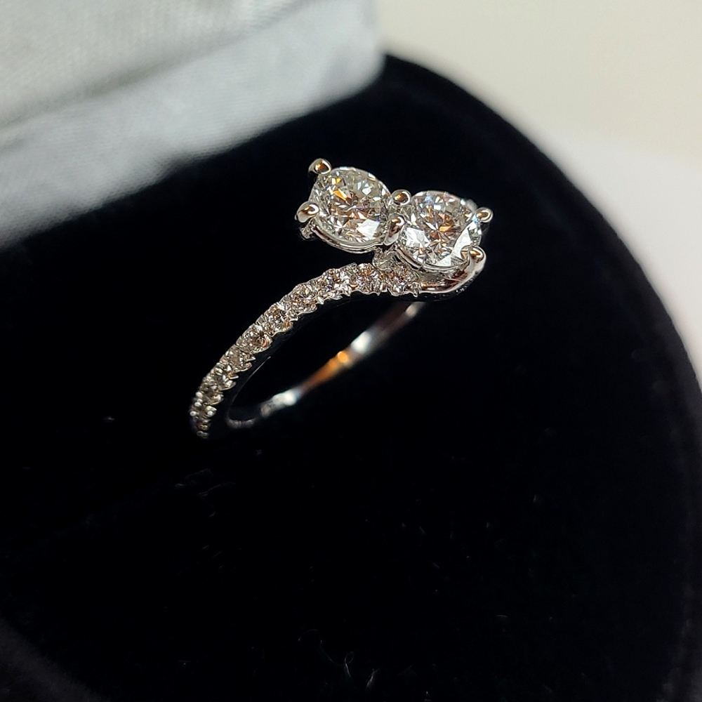14K Engagement Ring 💍  Wight Gold & Natural Diamonds 💎 Clarity SI